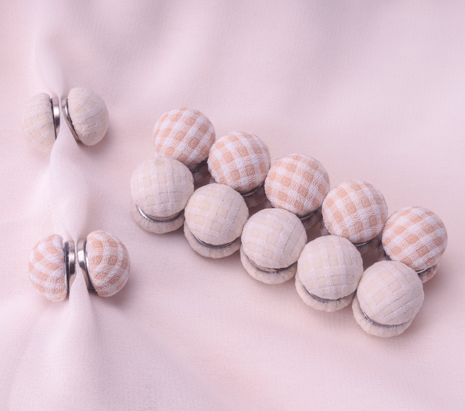 Hijab Pins - BEINGMUSLIMS THE HIJAB SHOPPE