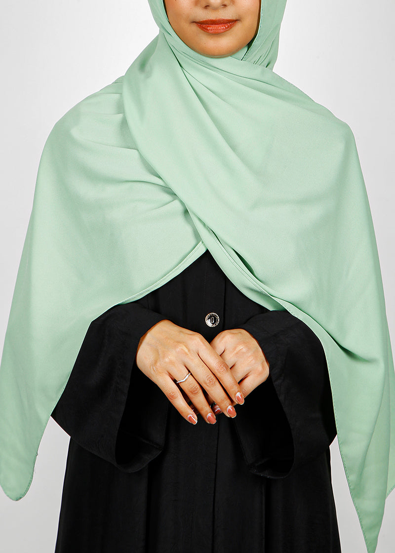 BeingMuslims Rich Malaysian Georgette Pista Hijab