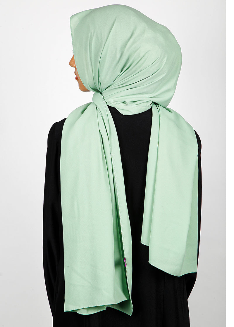 BeingMuslims Rich Malaysian Georgette Pista Hijab