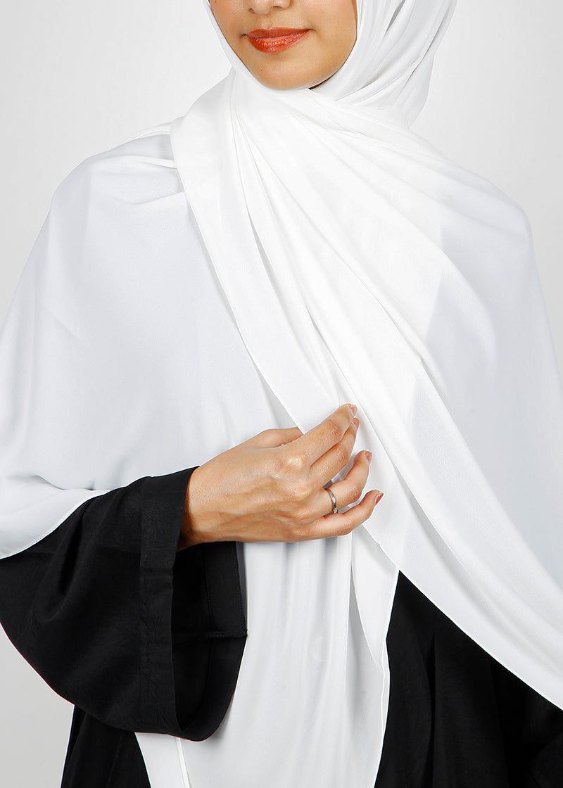 BeingMuslims Rich Malaysian Georgette White Hijab