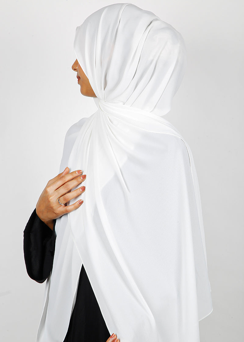 BeingMuslims Rich Malaysian Georgette White Hijab