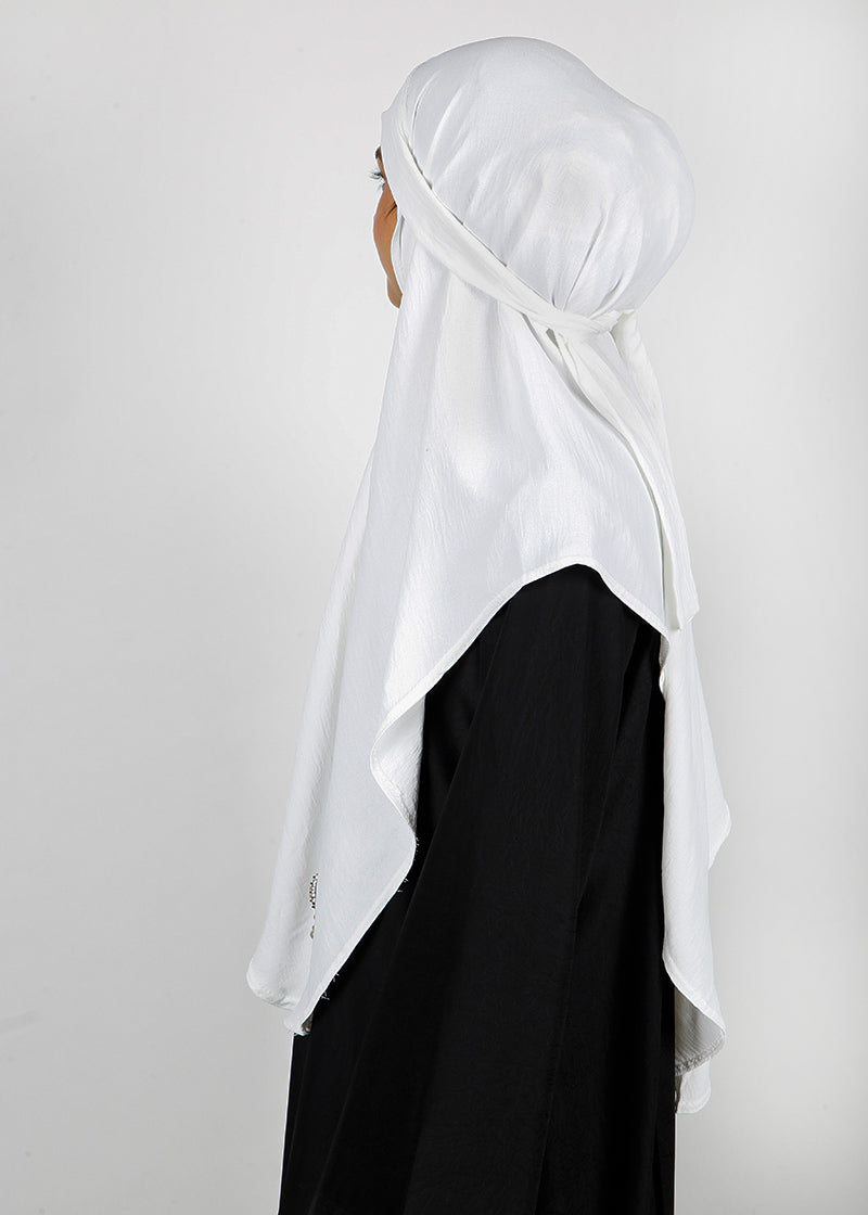 BeingMuslims Makhna White