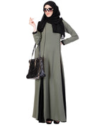Inverted Pleat Frock Abaya