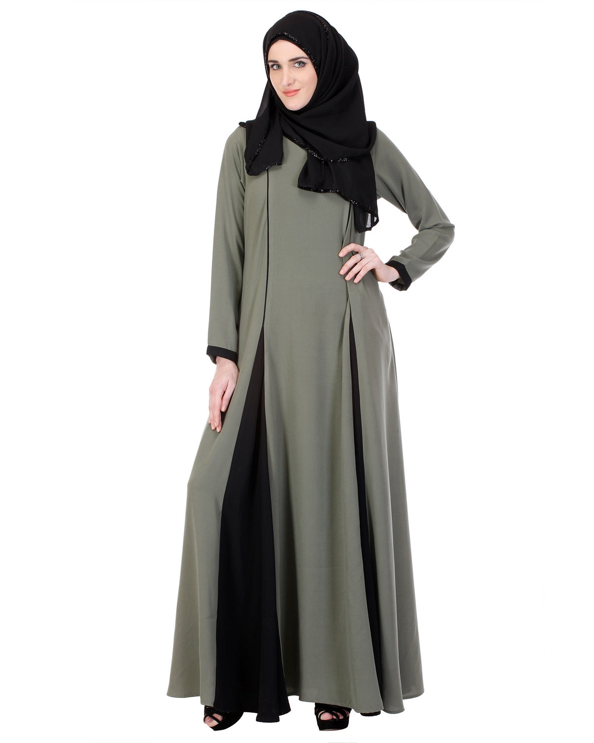 Inverted Pleat Frock Abaya