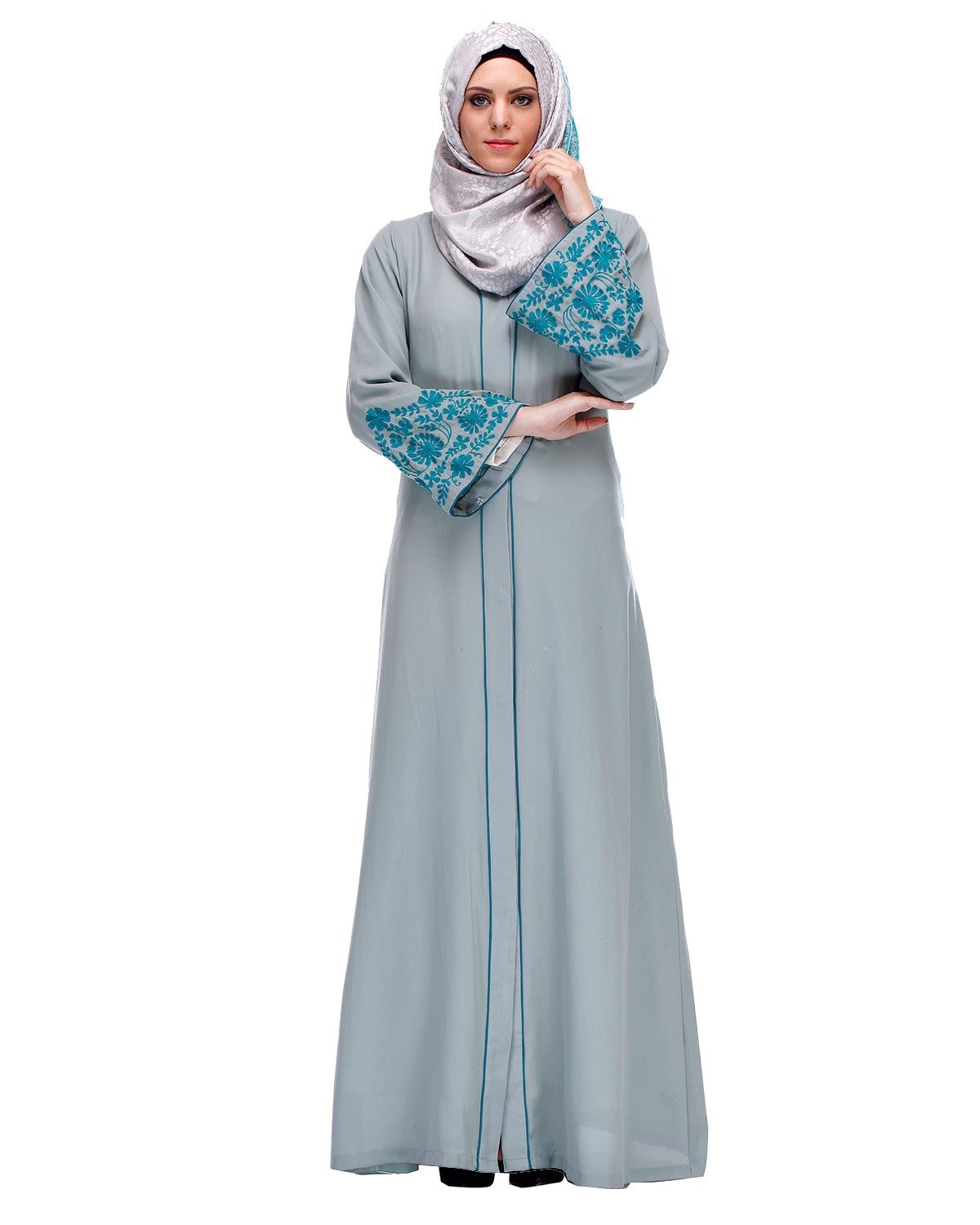Sophisticated Abaya With Thread Embroidery