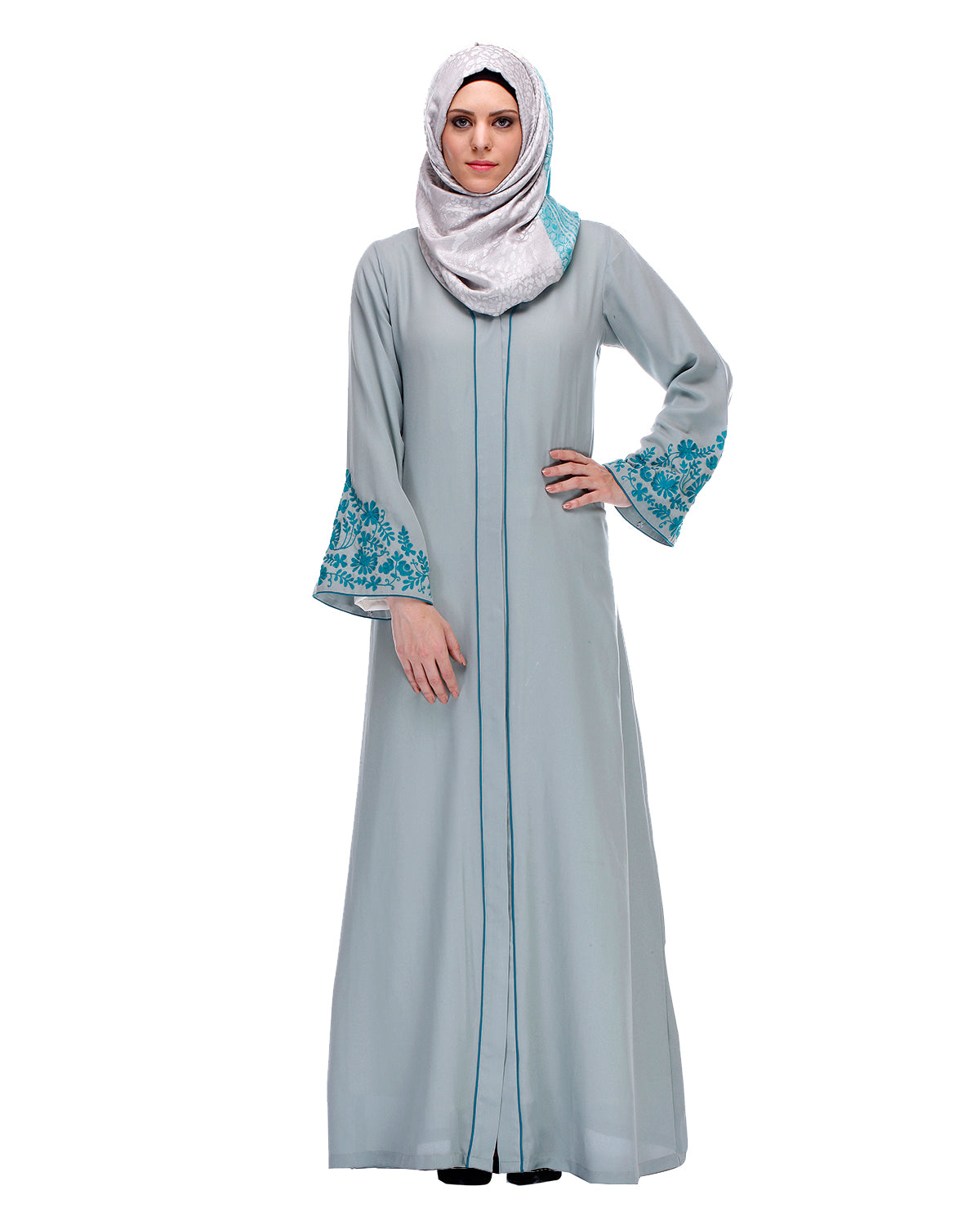 Sophisticated Abaya With Thread Embroidery