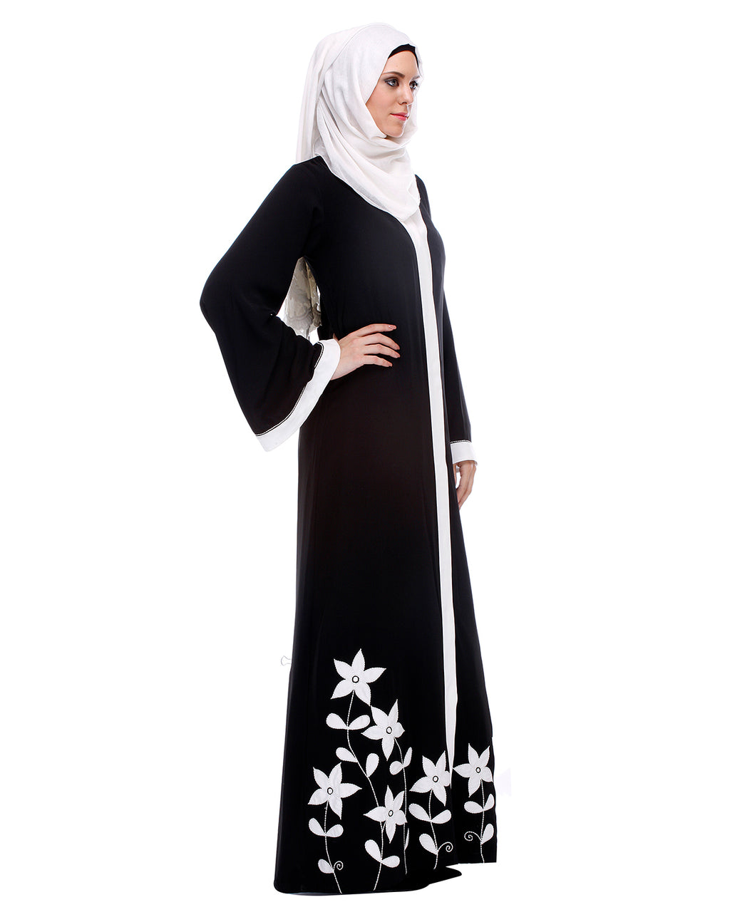 Abaya With Applique Embroidery