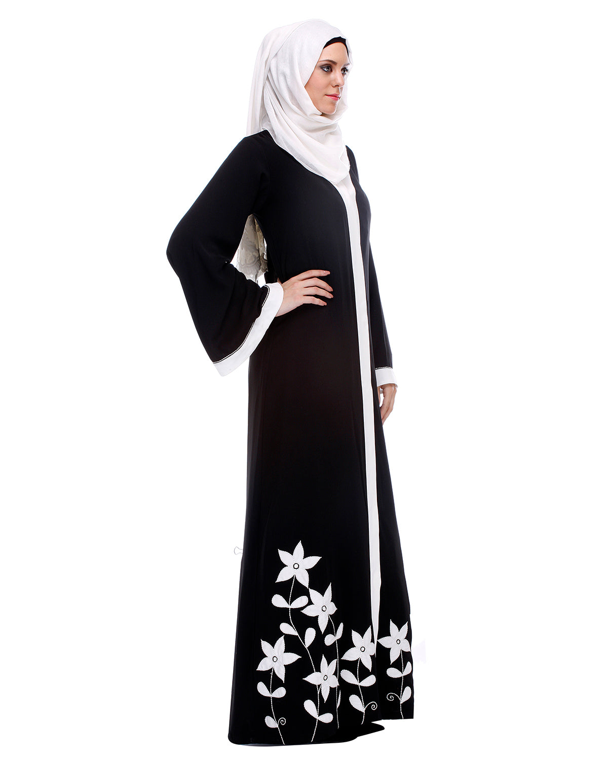 Abaya With Applique Embroidery