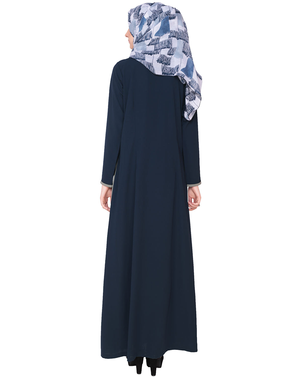 Sophisticated Panel Abaya