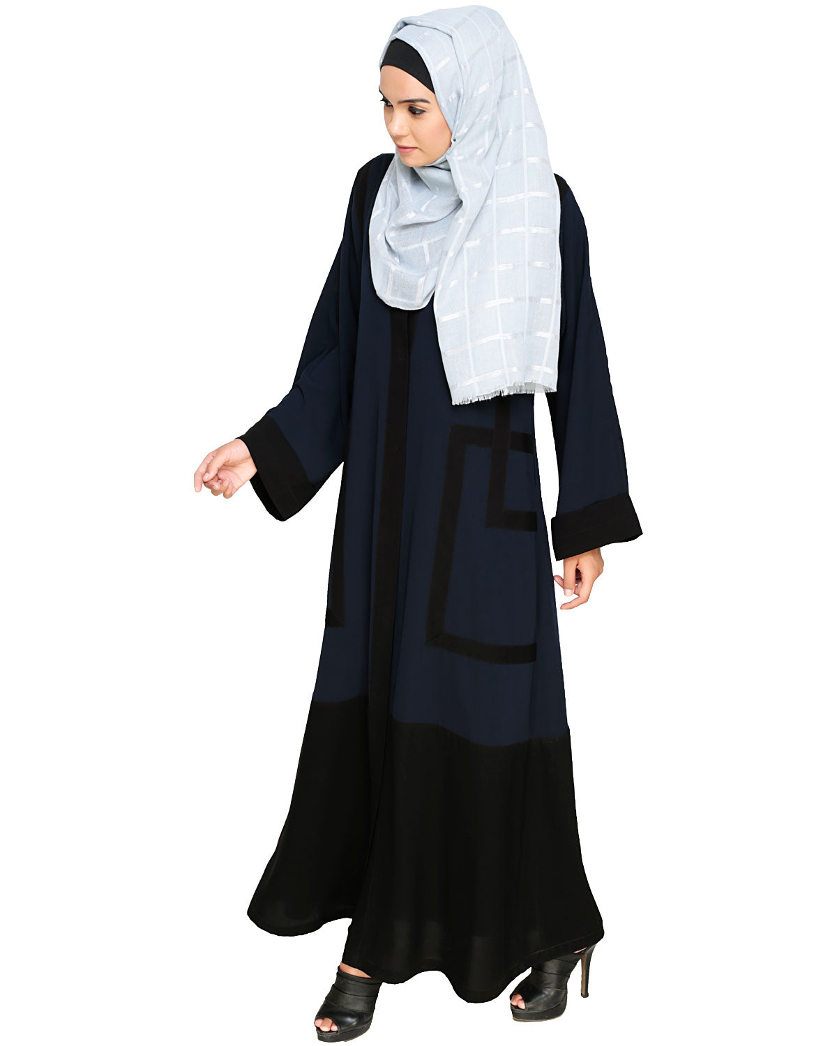 Quirky Dubai Style Abaya with detailing