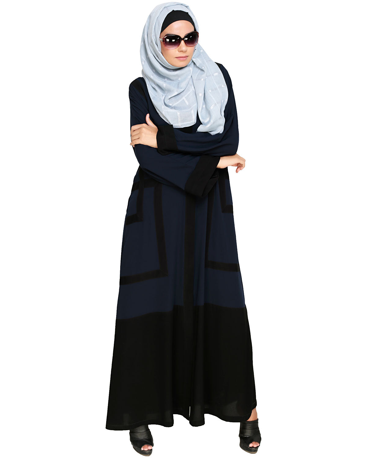 Quirky Dubai Style Abaya with detailing
