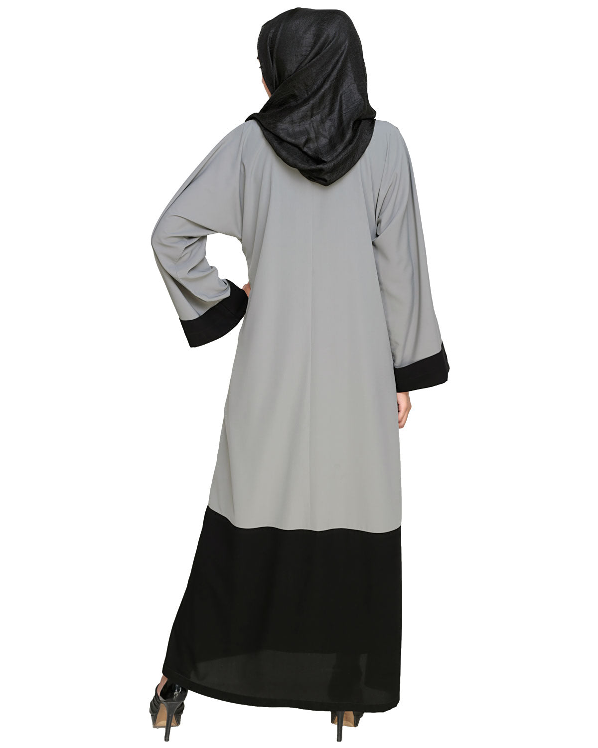 Quirky Dubai Style Abaya with detailing