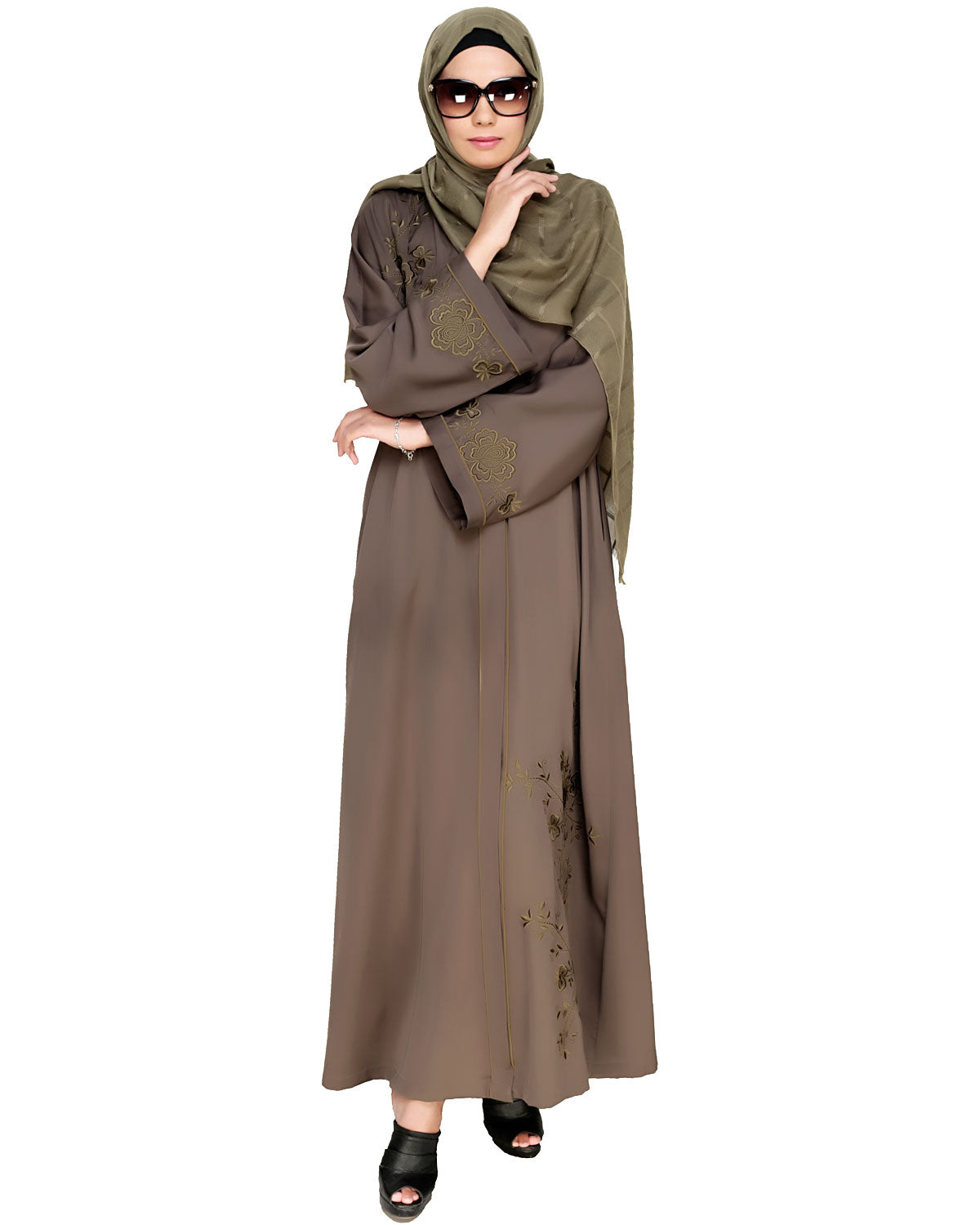 Botanical Embroidered Dubai Style Abaya