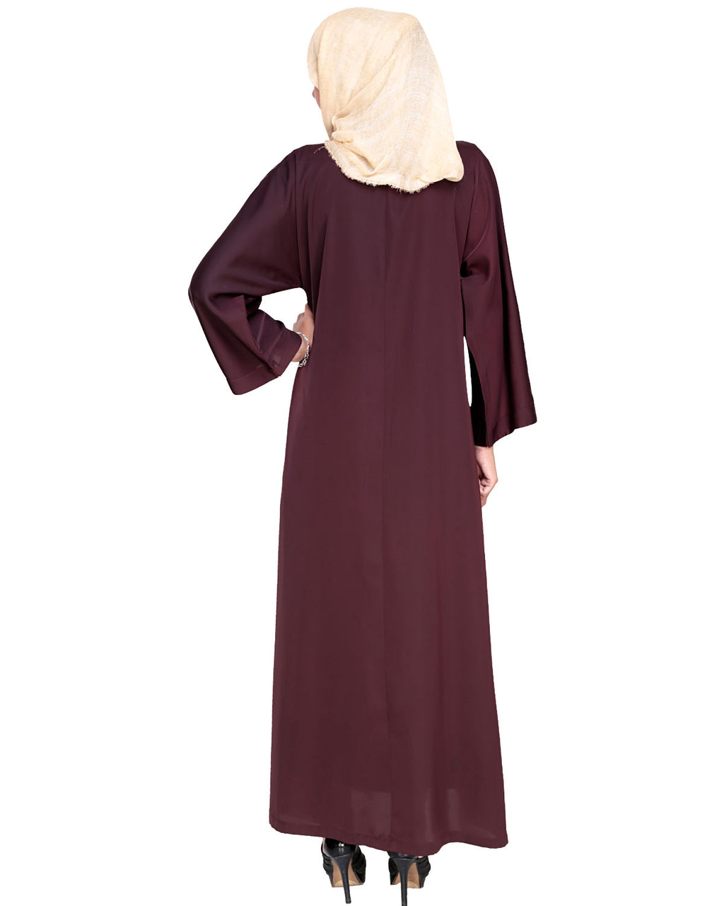 Pearl and Flora Embroidered Dubai Style Abaya