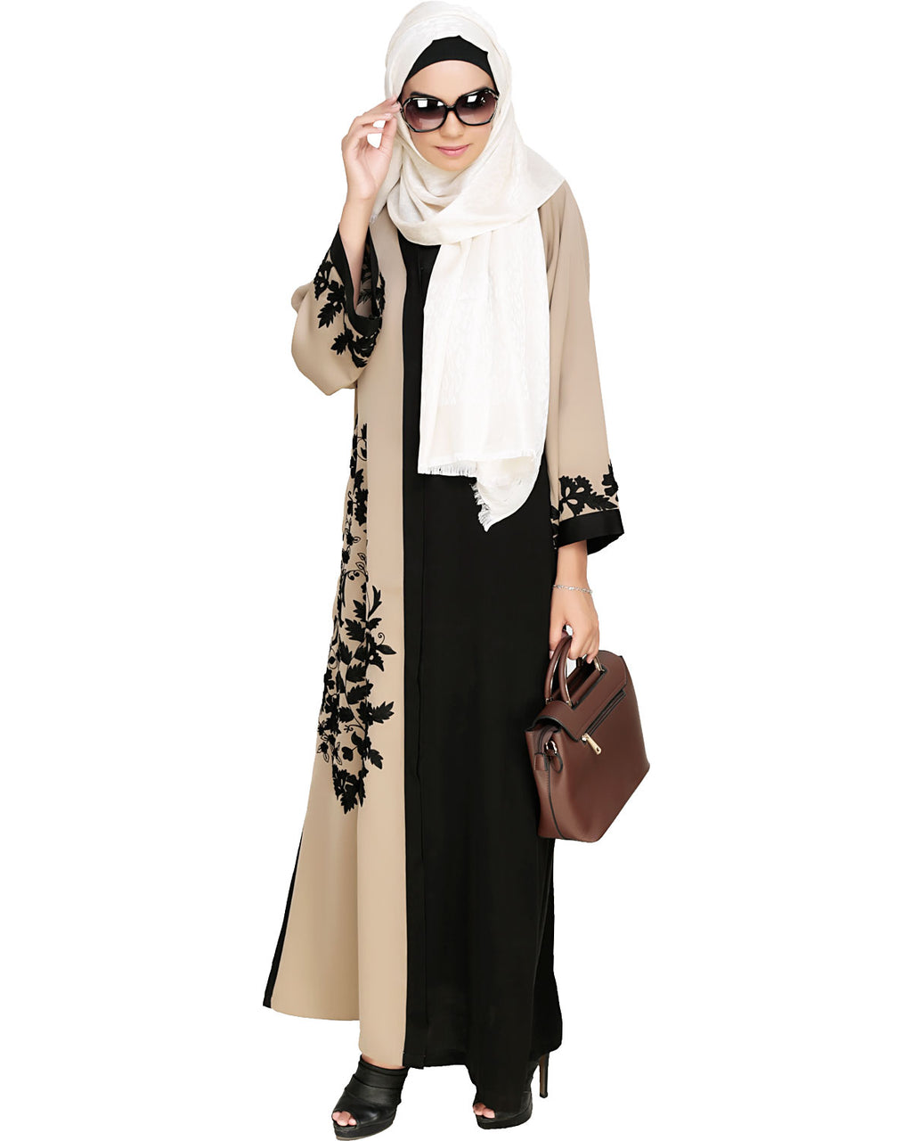 Wanderlust Embroidery Dubai Style Abaya