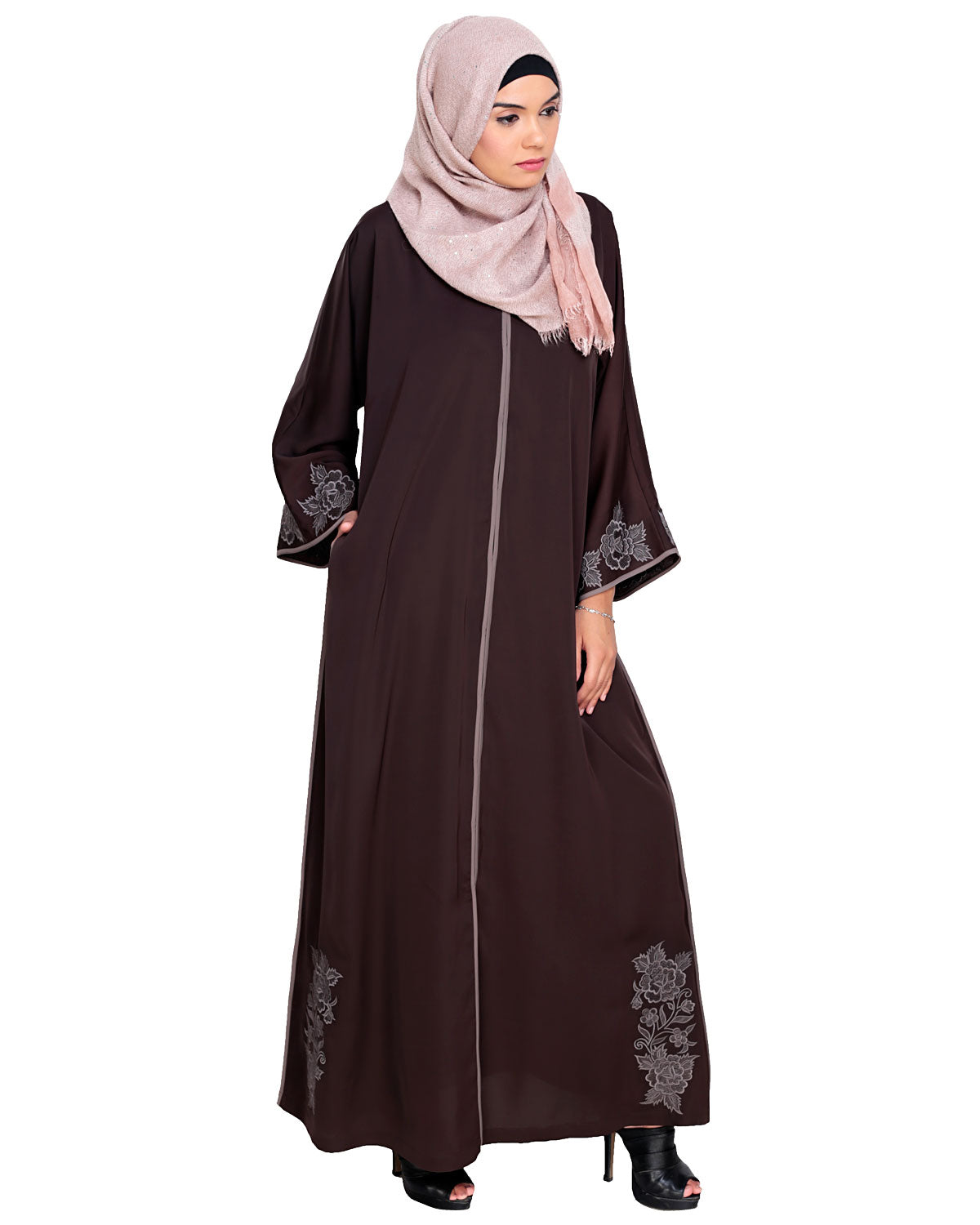 Bewitching Floral Dubai Style Embroidered Abaya