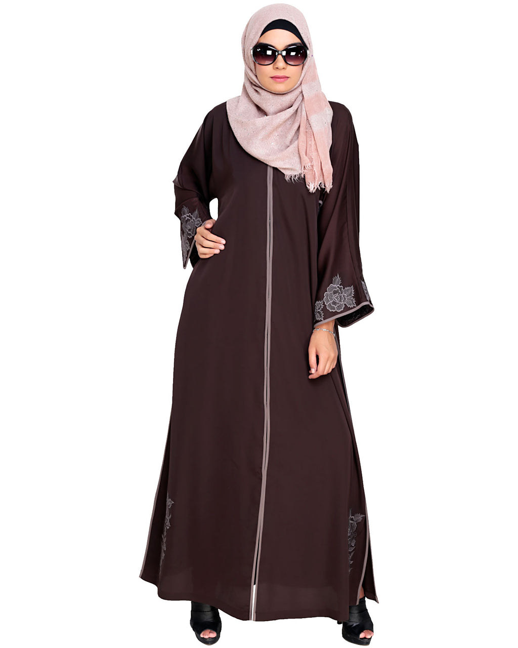 Bewitching Floral Dubai Style Embroidered Abaya