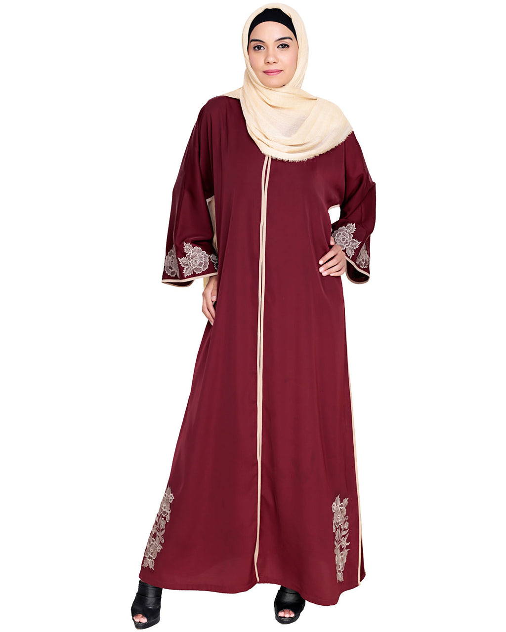 Bewitching Floral Dubai Style Embroidered Abaya