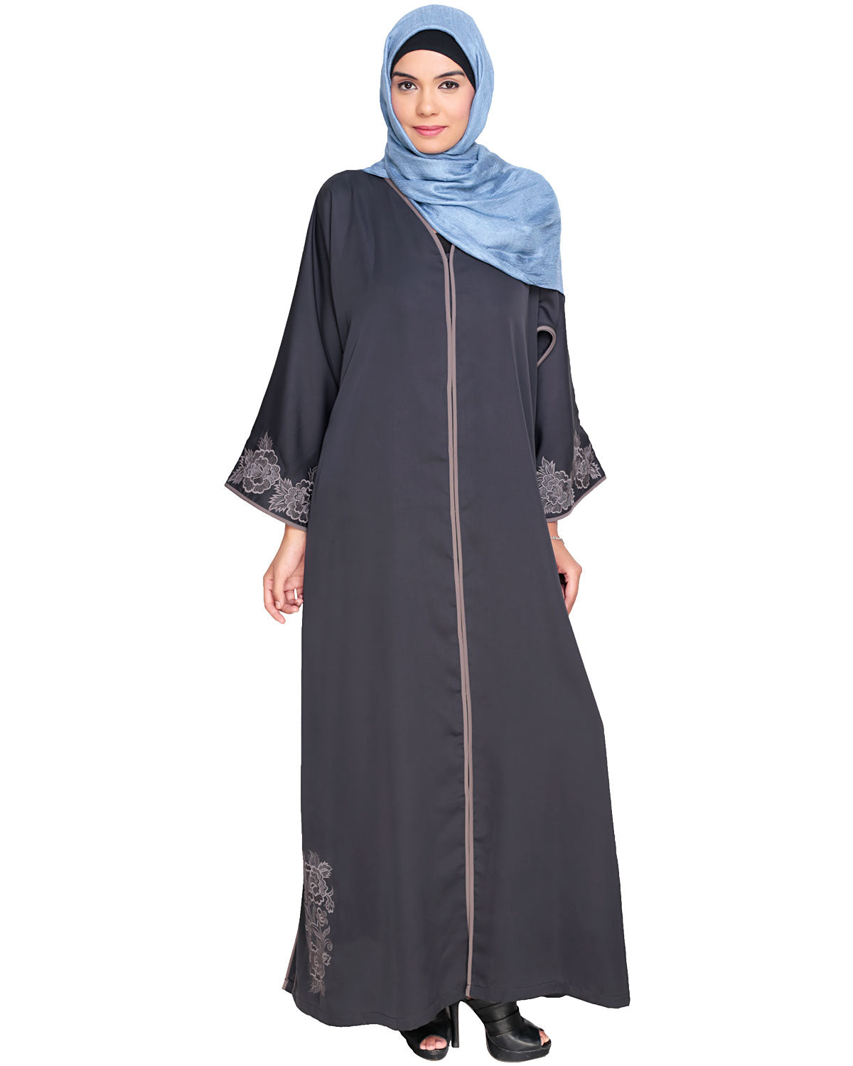 Bewitching Floral Dubai Style Embroidered Abaya