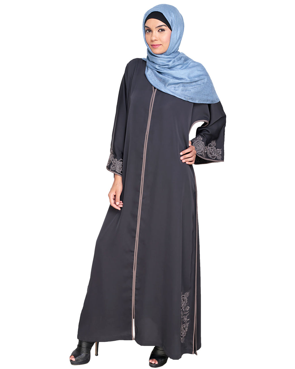 Bewitching Floral Dubai Style Embroidered Abaya