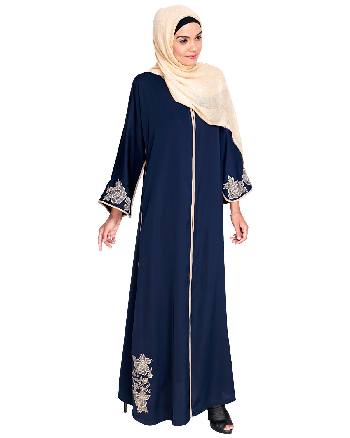 Bewitching Floral Dubai Style Embroidered Abaya