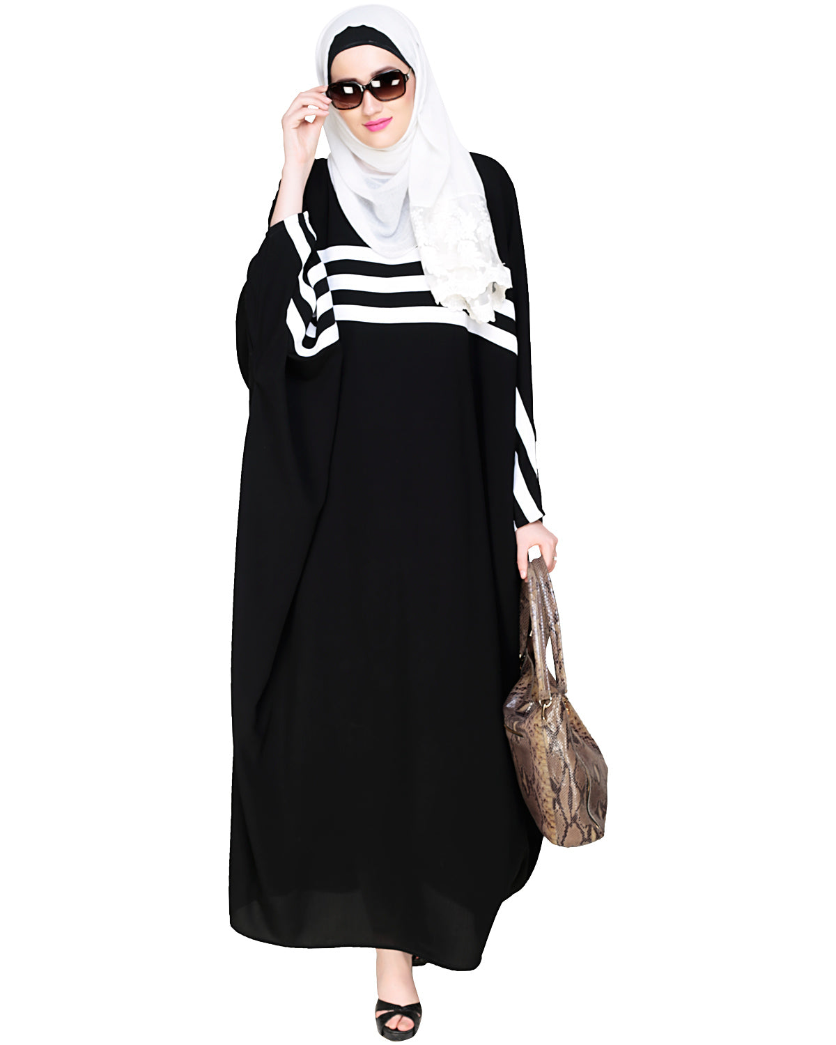 Sporty Kaftan With Detailing