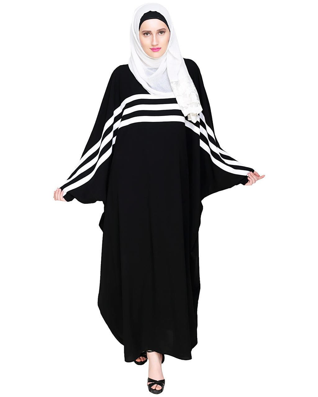Sporty Kaftan With Detailing