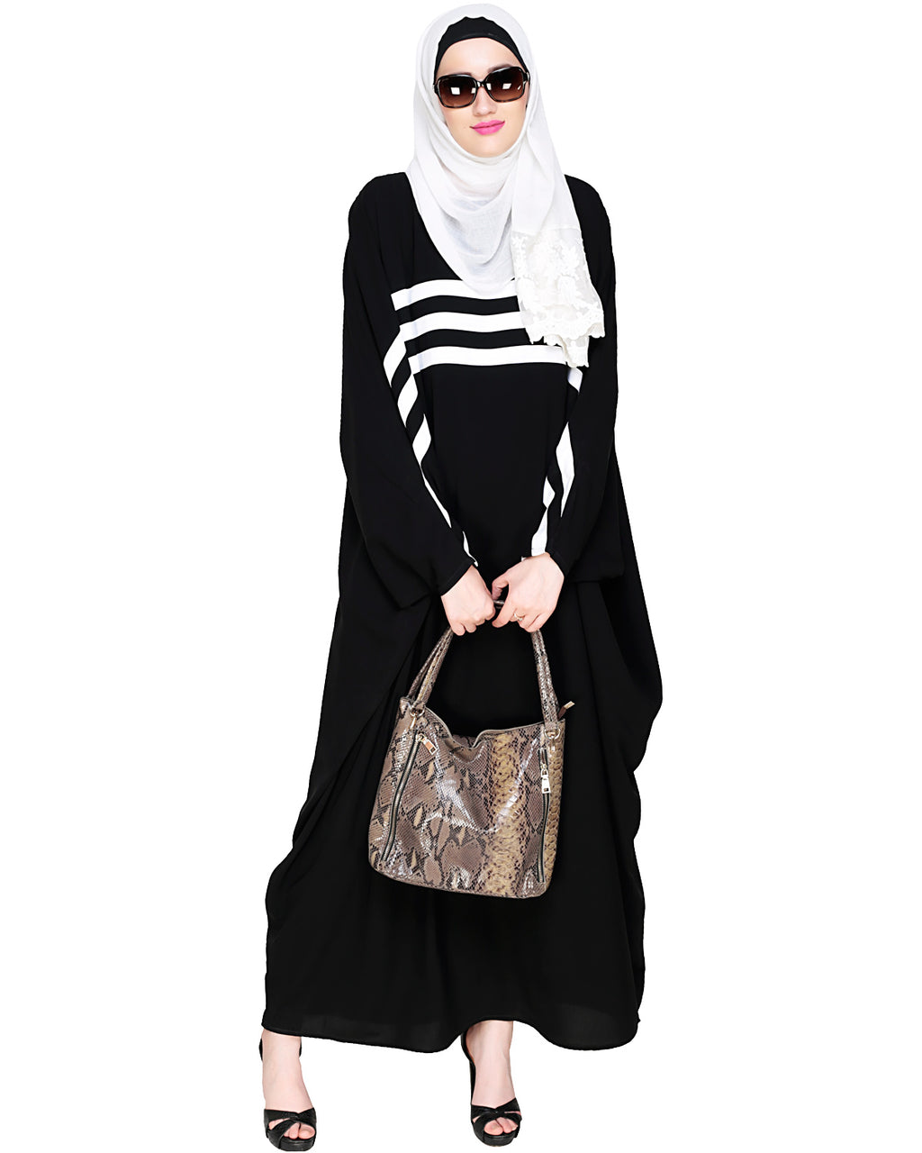 Sporty Kaftan With Detailing
