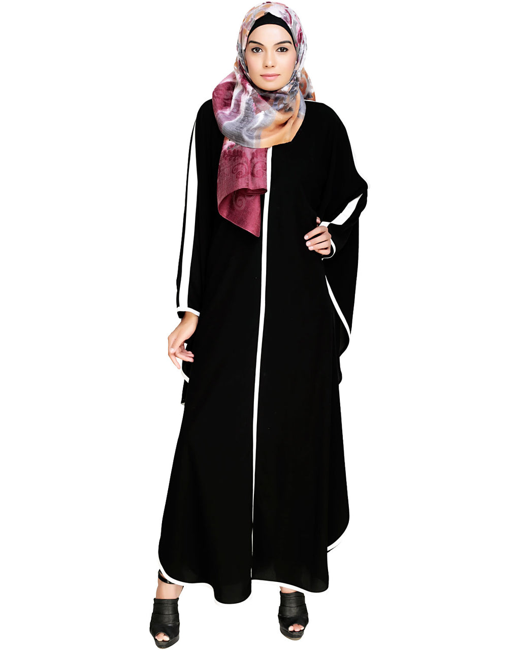 Modish Kaftan With Detailing
