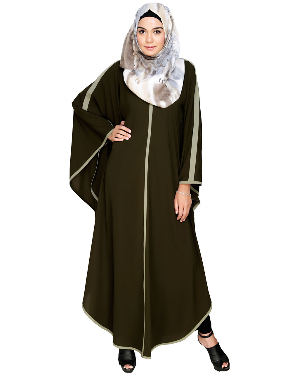 Modish Kaftan With Detailing