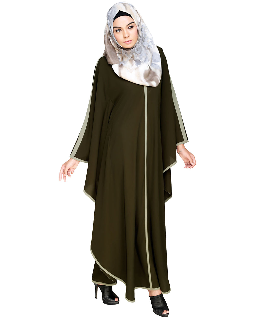 Modish Kaftan With Detailing