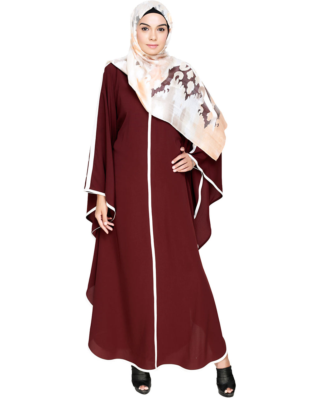 Modish Kaftan With Detailing