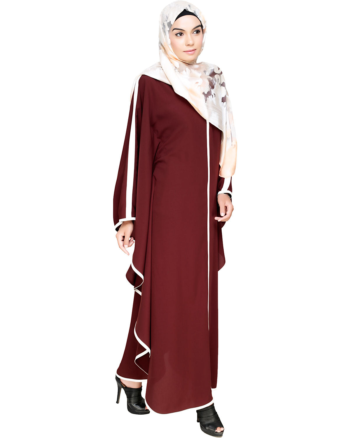 Modish Kaftan With Detailing