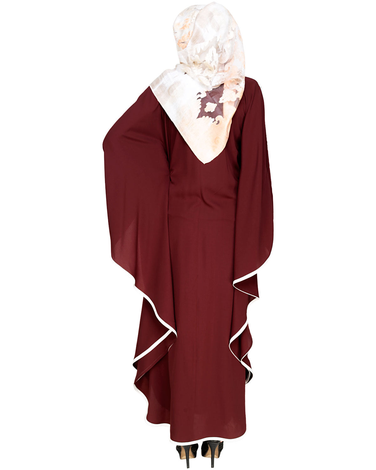 Modish Kaftan With Detailing