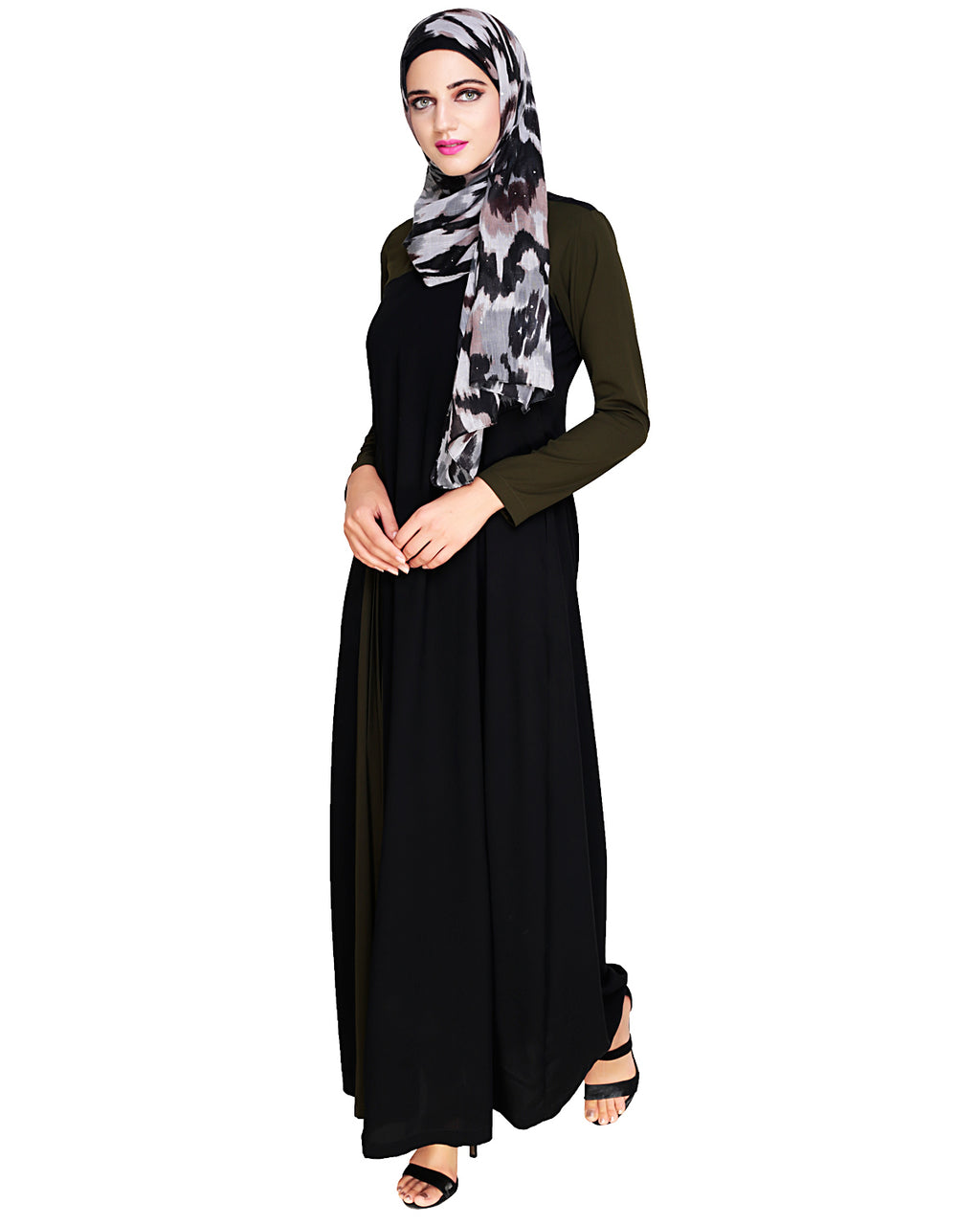 Accordion Side Pleated Abaya