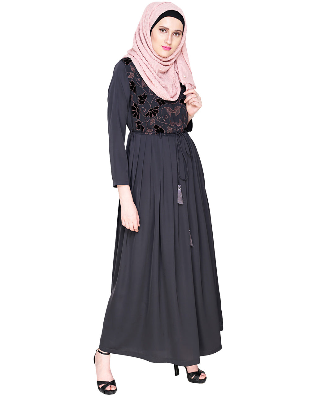 Sylvan Pleated Dubai Style Abaya