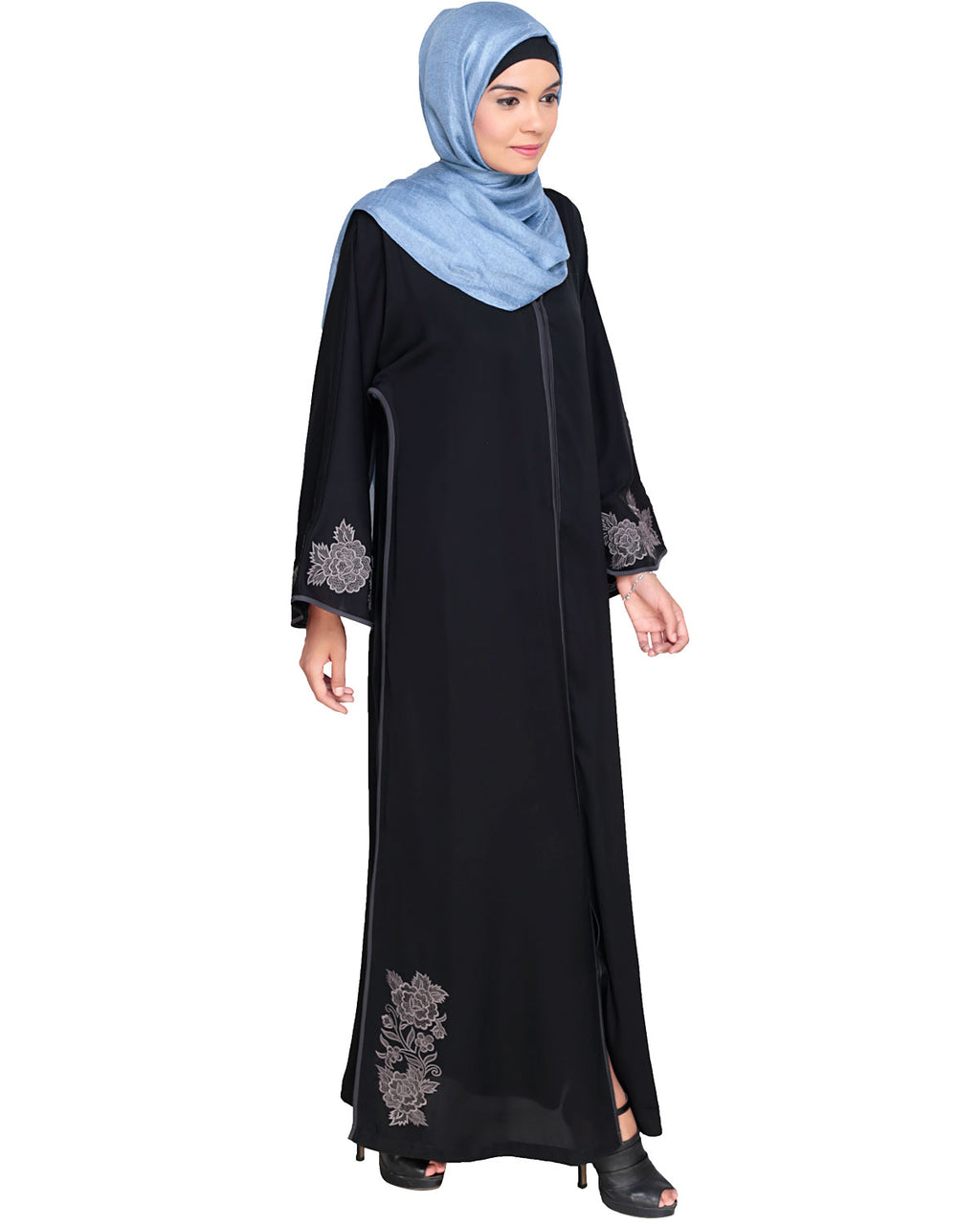 Bewitching Floral Dubai Style Embroidered Abaya