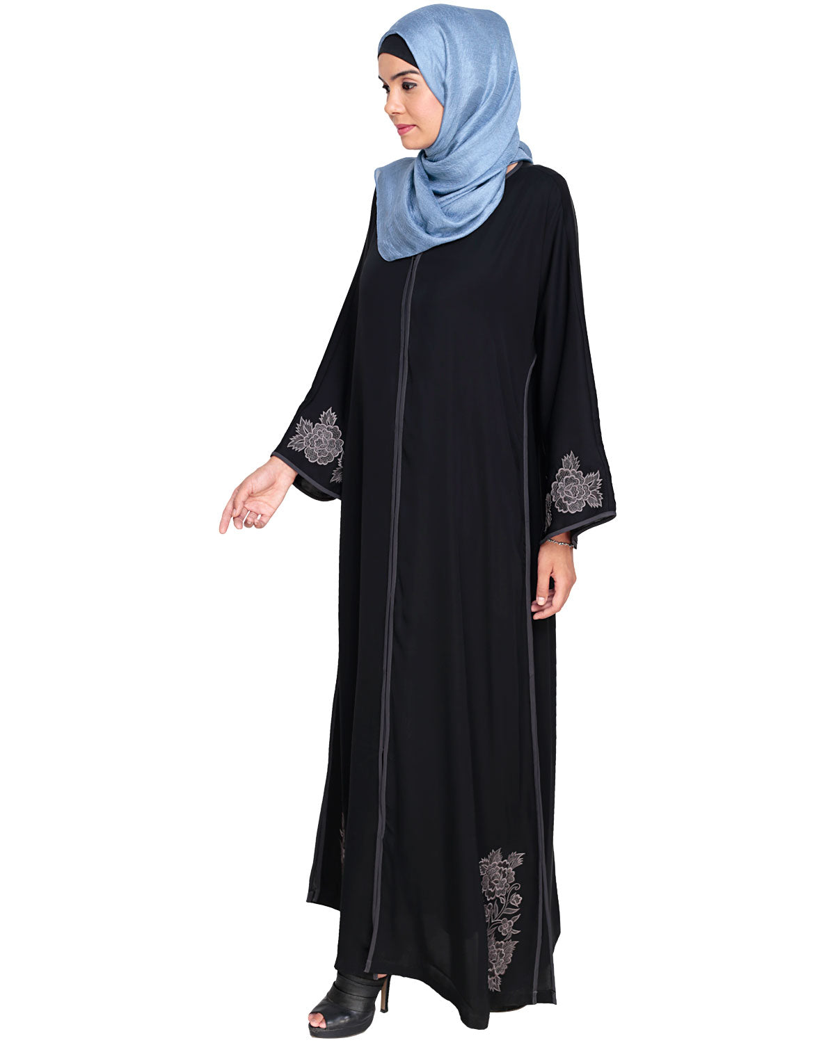 Bewitching Floral Dubai Style Embroidered Abaya