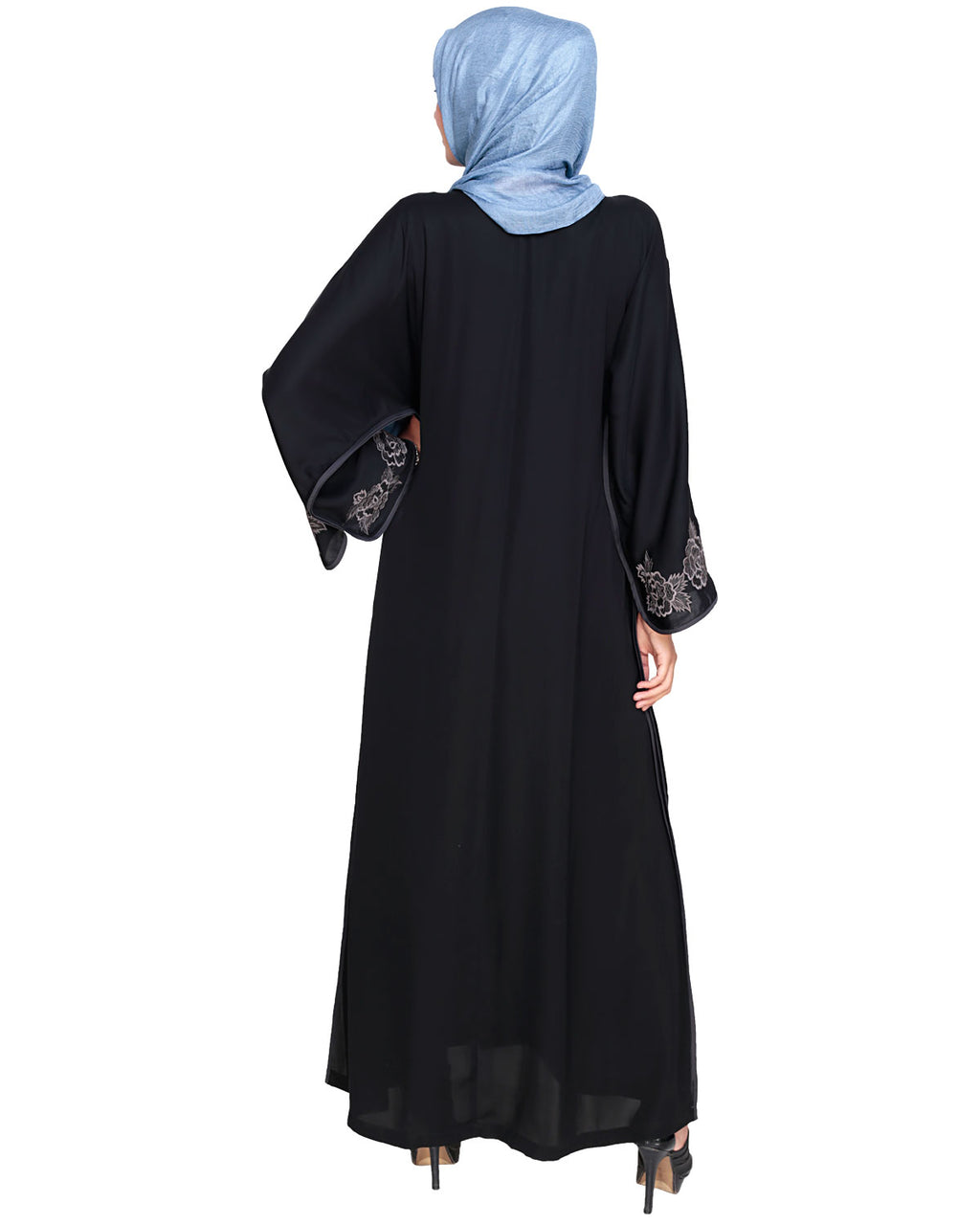 Bewitching Floral Dubai Style Embroidered Abaya