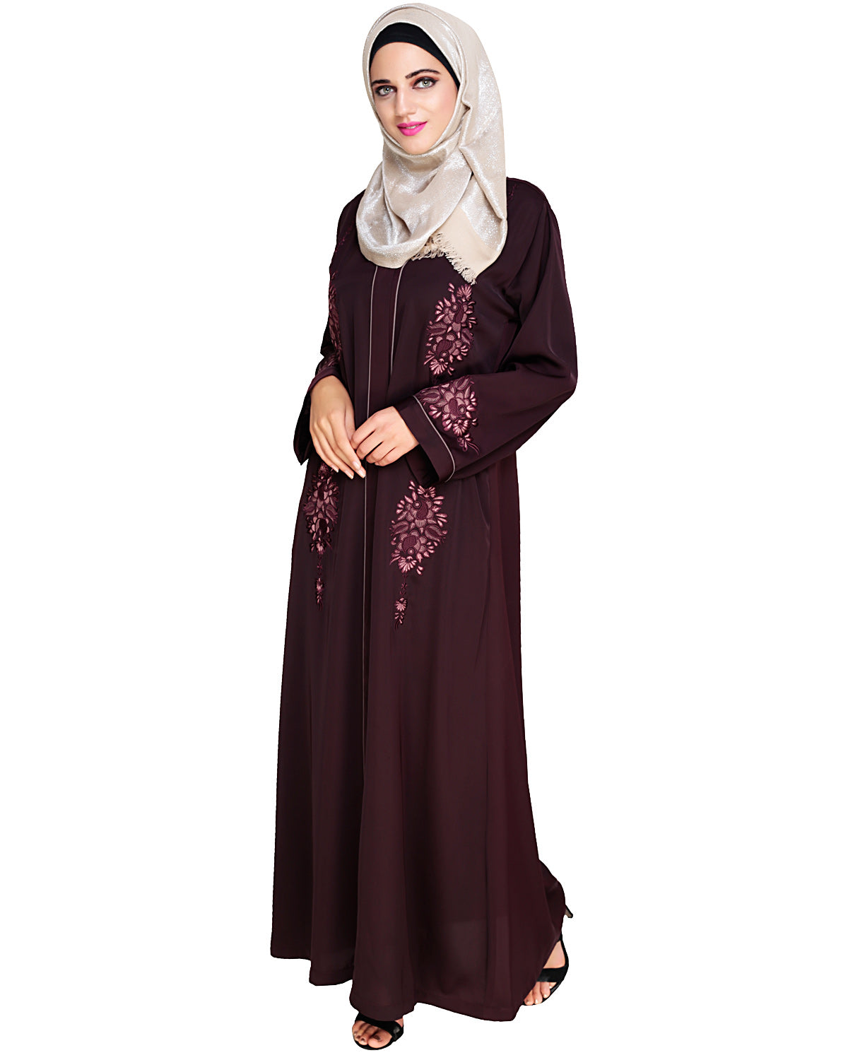 Appealing Floral Embroidery Dubai Style Abaya