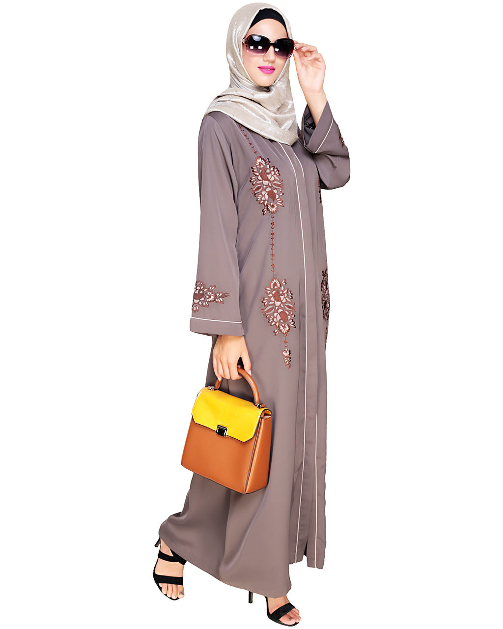Appealing Floral Embroidery Dubai Style Abaya
