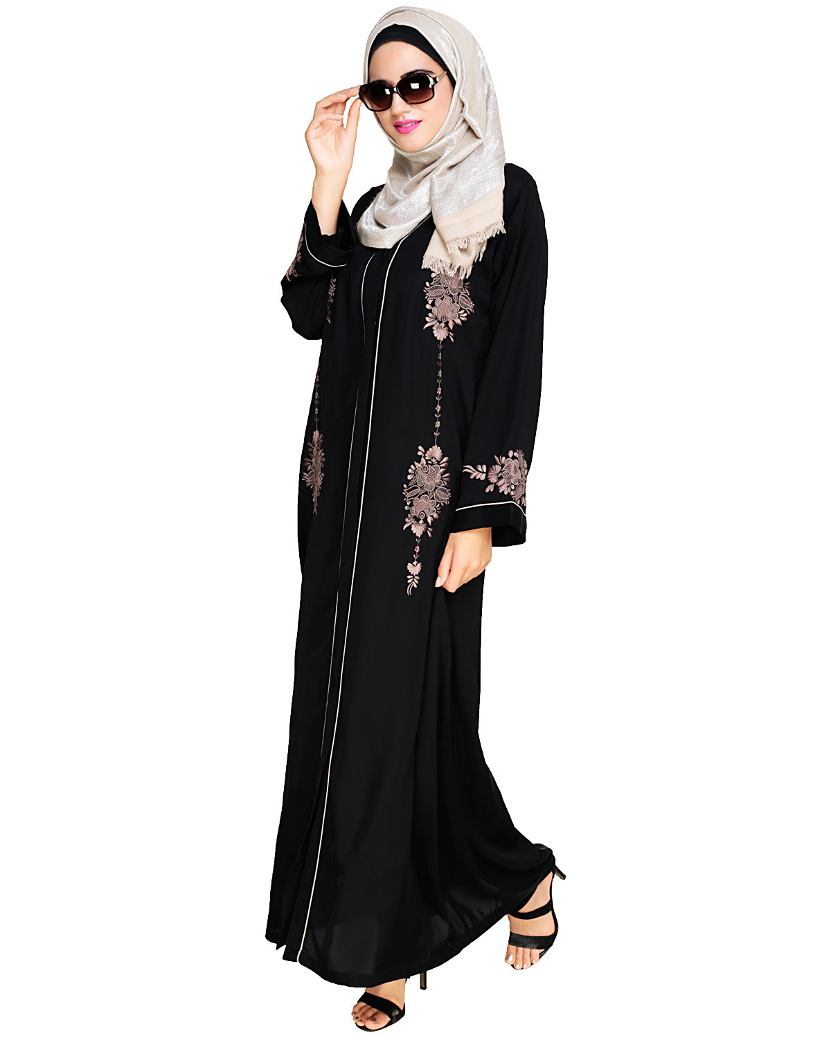 Appealing Floral Embroidery Dubai Style Abaya