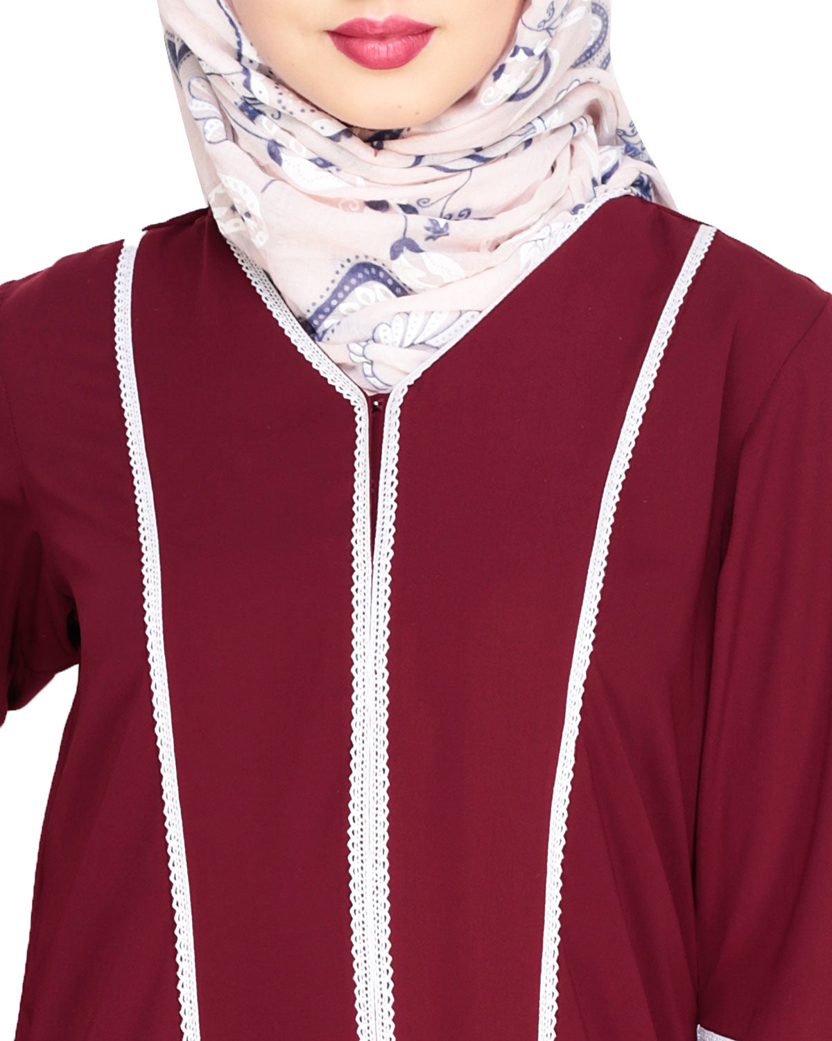 Snazzy Lace Abaya