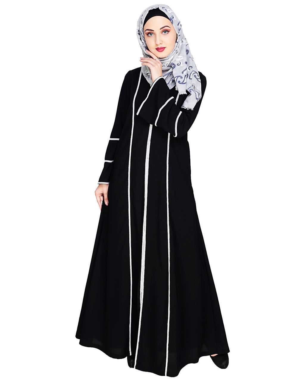 Snazzy Lace Abaya