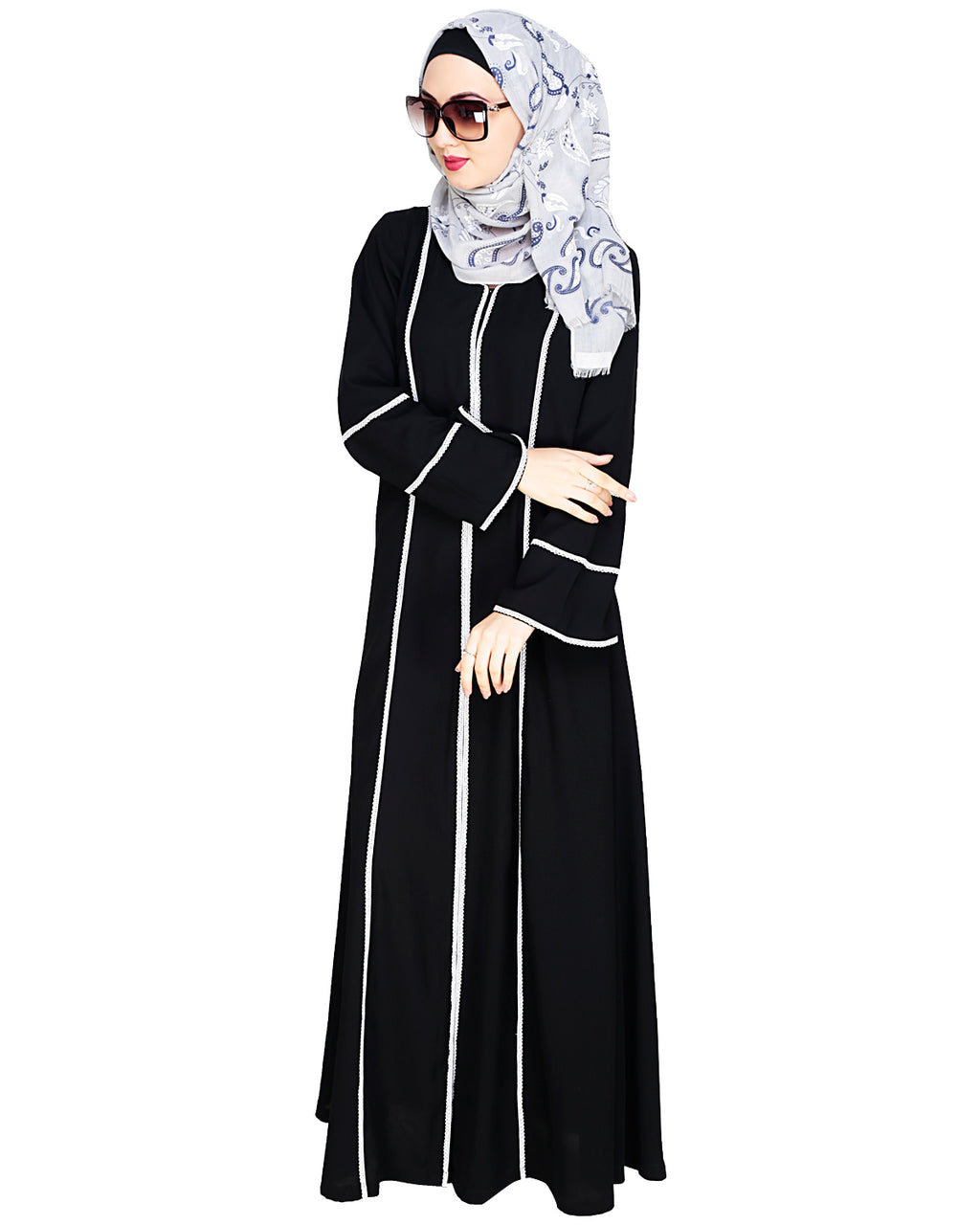 Snazzy Lace Abaya