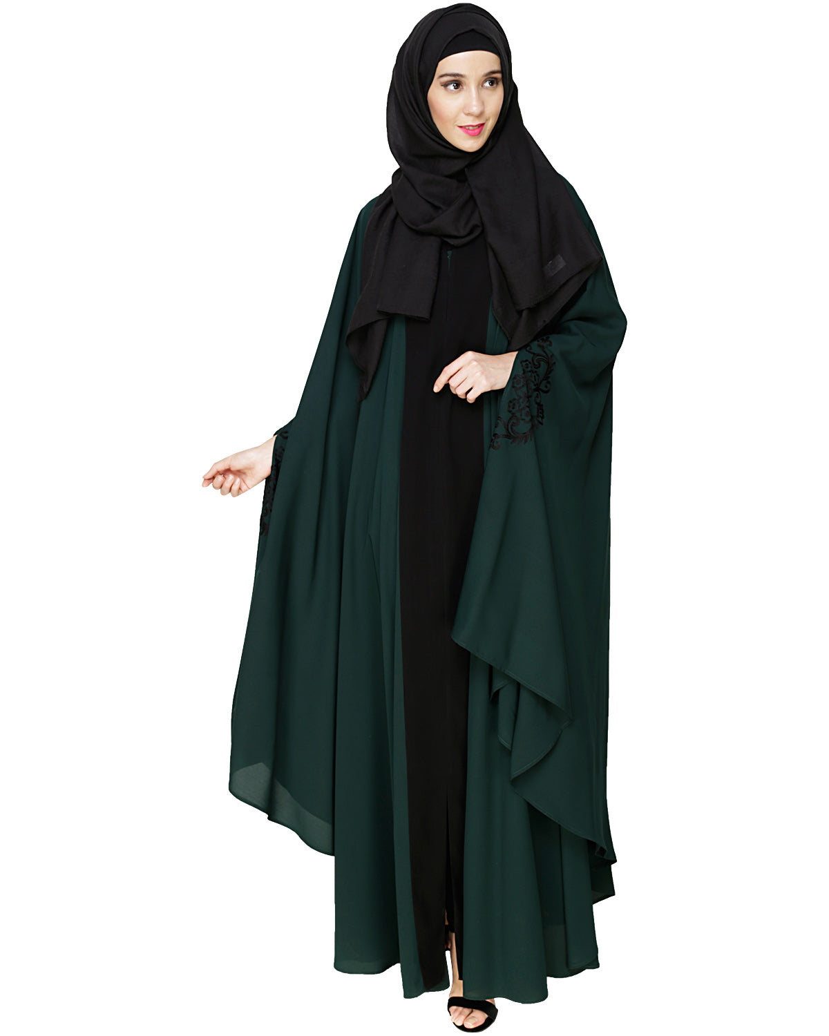 Delicate Embroidered Irani Kaftan