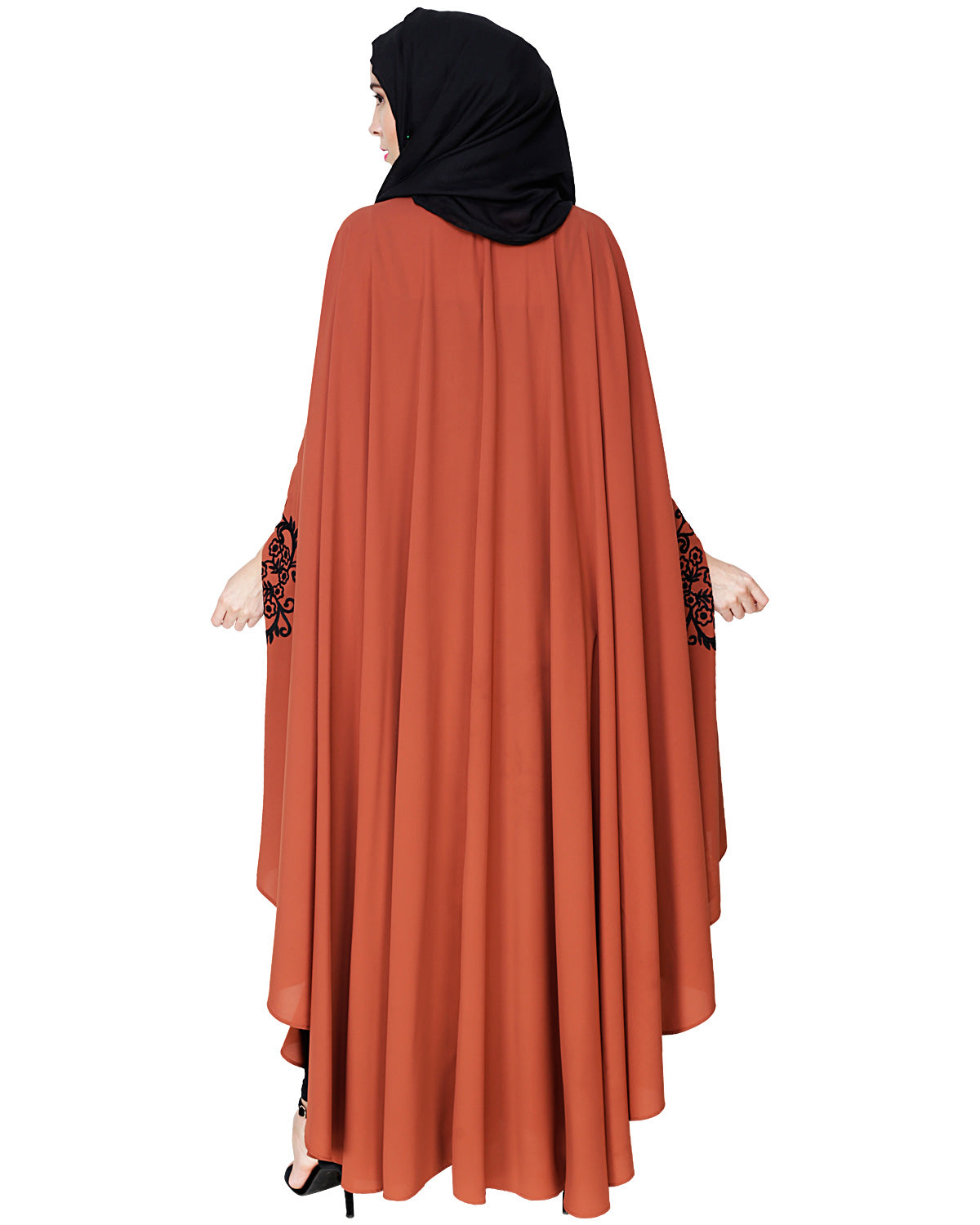 Delicate Embroidered Irani Kaftan
