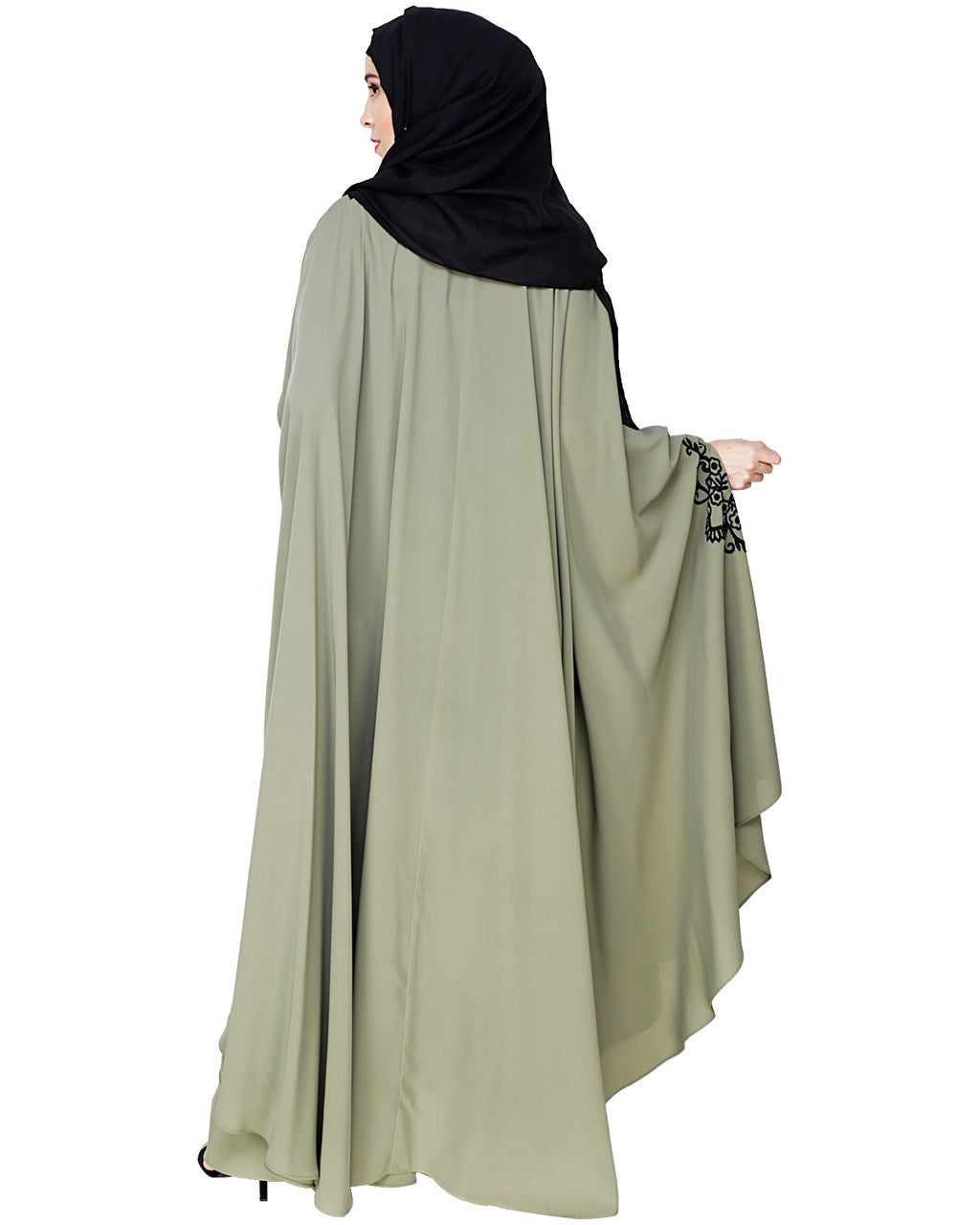 Delicate Embroidered Irani Kaftan