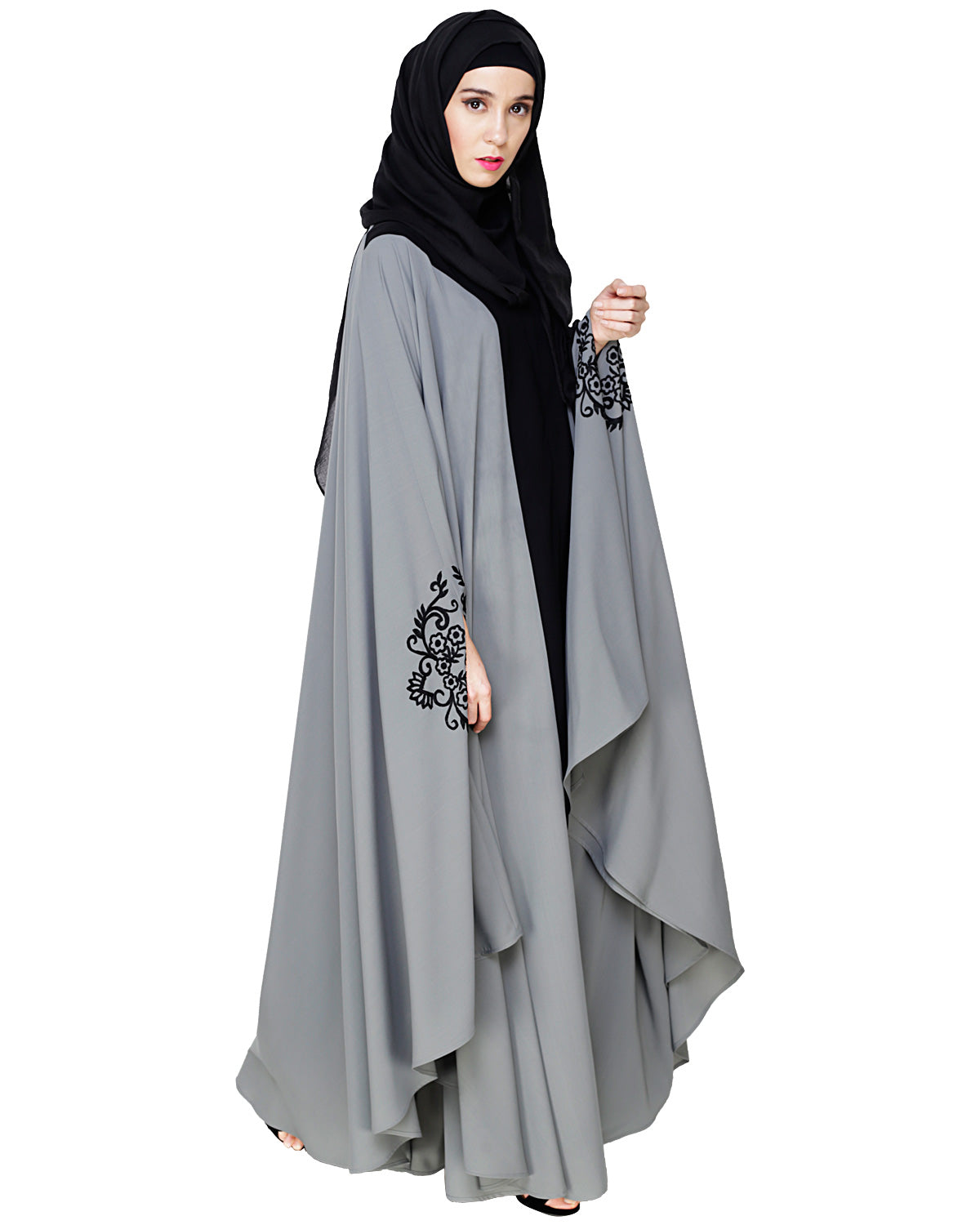 Delicate Embroidered Irani Kaftan