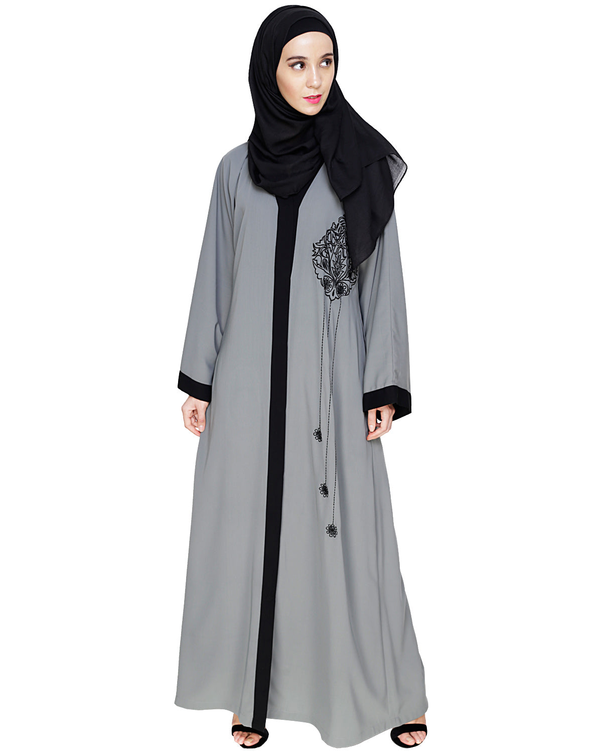 Contrast Embroidered Dubai Style Abaya